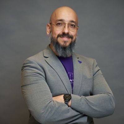 Julián Duque Headshot